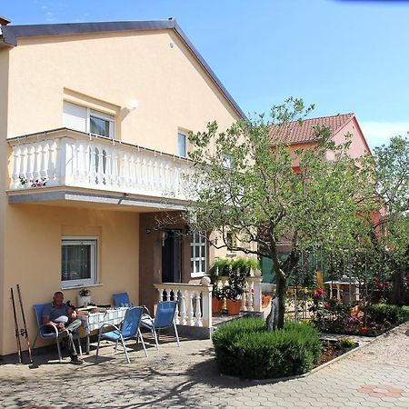 Apartments Kata Biograd Na Moru Eksteriør billede