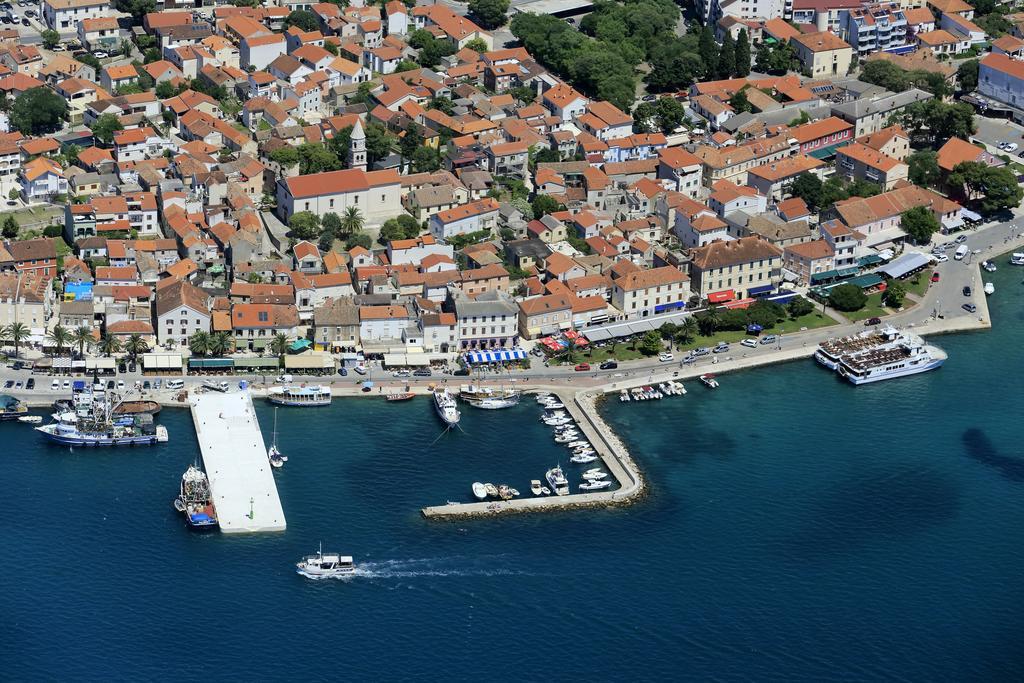 Apartments Kata Biograd Na Moru Eksteriør billede