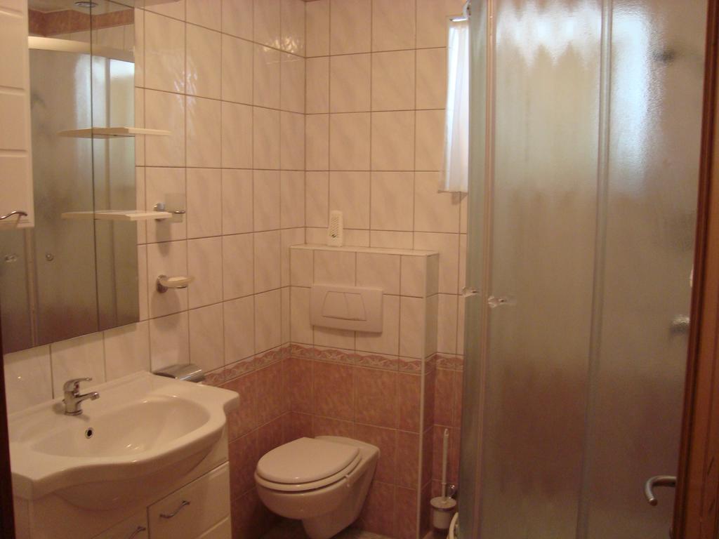 Apartments Kata Biograd Na Moru Eksteriør billede